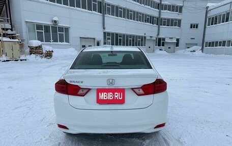 Honda Grace I, 2015 год, 1 457 000 рублей, 4 фотография