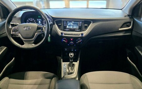 Hyundai Solaris II рестайлинг, 2018 год, 1 260 000 рублей, 9 фотография