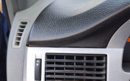 Suzuki Forenza, 2006 год, 550 000 рублей, 18 фотография