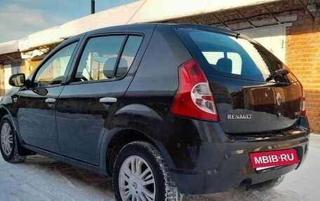Renault Sandero I, 2014 год, 549 000 рублей, 5 фотография