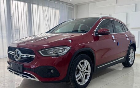 Mercedes-Benz GLA, 2021 год, 2 695 000 рублей, 2 фотография