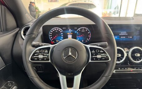 Mercedes-Benz GLA, 2021 год, 2 695 000 рублей, 10 фотография