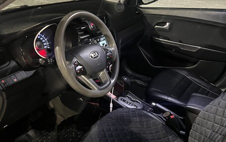 KIA Rio III рестайлинг, 2013 год, 900 000 рублей, 11 фотография