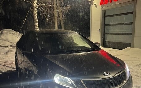 KIA Rio III рестайлинг, 2013 год, 900 000 рублей, 15 фотография