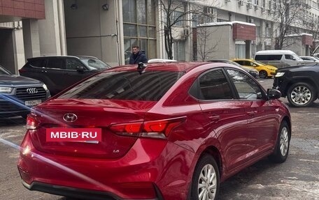 Hyundai Solaris II рестайлинг, 2017 год, 1 350 000 рублей, 5 фотография