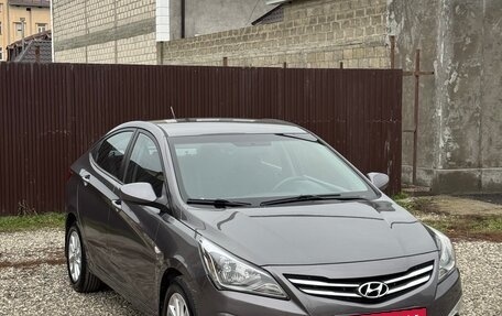 Hyundai Solaris II рестайлинг, 2015 год, 790 000 рублей, 3 фотография