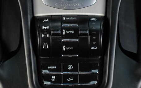 Porsche Cayenne III, 2012 год, 2 619 000 рублей, 23 фотография