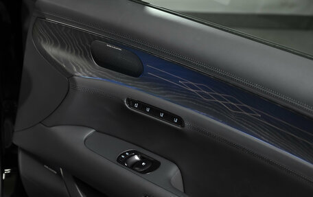 Genesis G90, 2024 год, 18 800 000 рублей, 32 фотография
