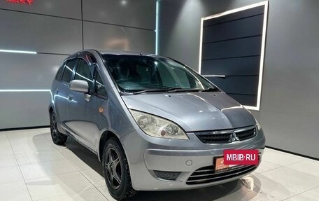 Mitsubishi Colt VI рестайлинг, 2010 год, 495 000 рублей, 3 фотография