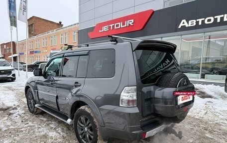 Mitsubishi Pajero IV, 2014 год, 2 215 000 рублей, 9 фотография