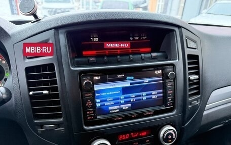 Mitsubishi Pajero IV, 2014 год, 2 215 000 рублей, 20 фотография