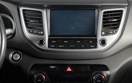 Hyundai Tucson III, 2018 год, 2 159 000 рублей, 18 фотография