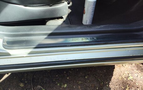 Toyota Avensis III рестайлинг, 2004 год, 730 000 рублей, 14 фотография