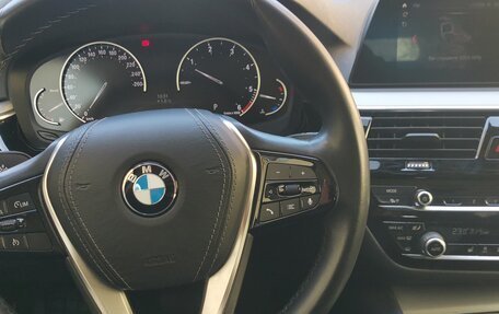 BMW 5 серия, 2019 год, 4 000 000 рублей, 20 фотография