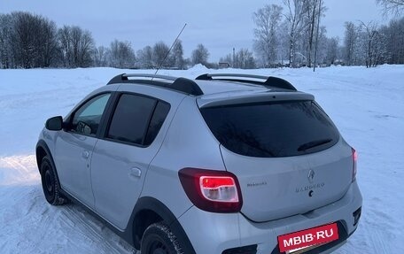 Renault Sandero II рестайлинг, 2015 год, 880 000 рублей, 5 фотография