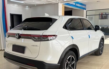 Honda Vezel, 2023 год, 2 810 000 рублей, 4 фотография