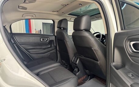 Honda Vezel, 2023 год, 2 810 000 рублей, 18 фотография