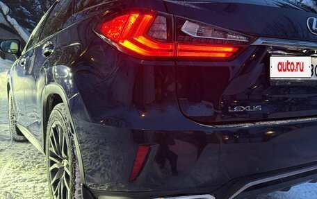 Lexus RX IV рестайлинг, 2017 год, 4 300 000 рублей, 6 фотография