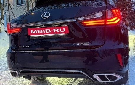 Lexus RX IV рестайлинг, 2017 год, 4 300 000 рублей, 5 фотография