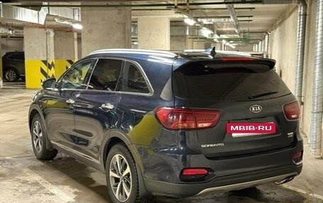 KIA Sorento III Prime рестайлинг, 2018 год, 2 300 000 рублей, 4 фотография