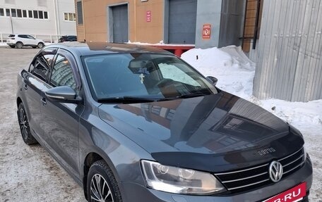 Volkswagen Jetta VI, 2012 год, 1 100 000 рублей, 3 фотография