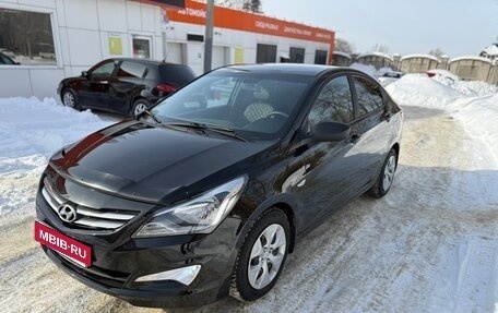 Hyundai Solaris II рестайлинг, 2014 год, 1 050 000 рублей, 5 фотография