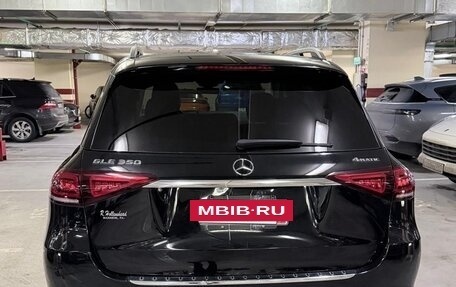 Mercedes-Benz GLE, 2023 год, 9 200 000 рублей, 4 фотография