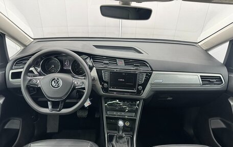 Volkswagen Touran III, 2021 год, 1 895 000 рублей, 7 фотография