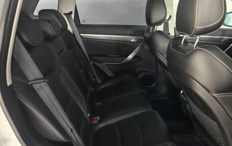 Geely Atlas, 2023 год, 2 048 000 рублей, 19 фотография