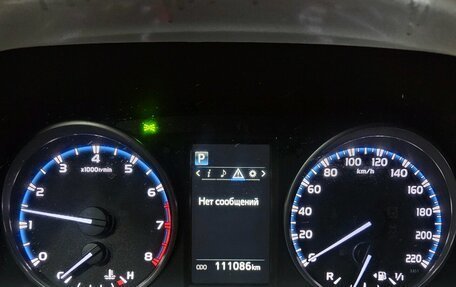 Toyota RAV4, 2017 год, 2 450 000 рублей, 10 фотография