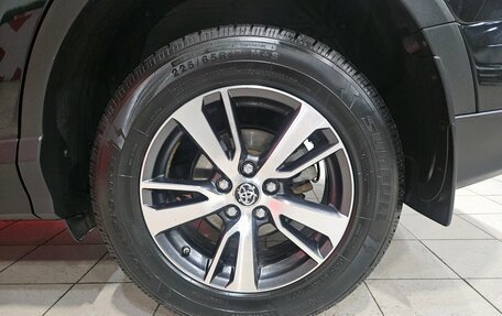 Toyota RAV4, 2017 год, 2 450 000 рублей, 21 фотография