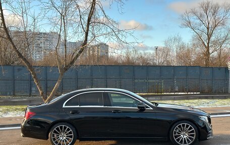 Mercedes-Benz E-Класс, 2018 год, 3 450 000 рублей, 3 фотография