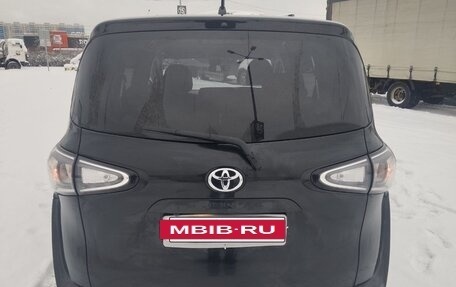Toyota Sienta II, 2019 год, 1 545 000 рублей, 7 фотография