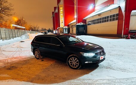 Volkswagen Passat B8 рестайлинг, 2018 год, 1 600 000 рублей, 3 фотография