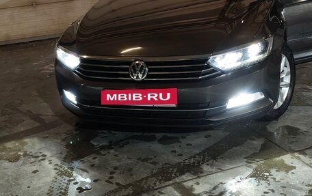 Volkswagen Passat B8 рестайлинг, 2018 год, 1 600 000 рублей, 2 фотография