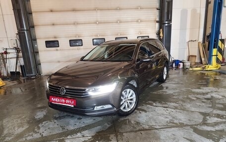 Volkswagen Passat B8 рестайлинг, 2018 год, 1 600 000 рублей, 14 фотография