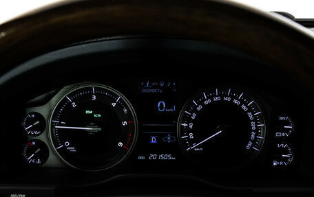 Toyota Land Cruiser 200, 2018 год, 6 199 000 рублей, 36 фотография