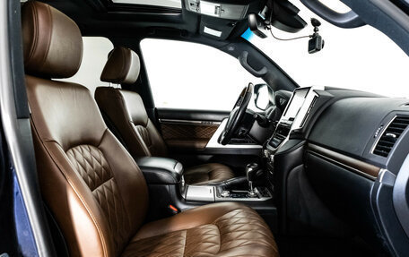 Toyota Land Cruiser 200, 2018 год, 6 199 000 рублей, 25 фотография