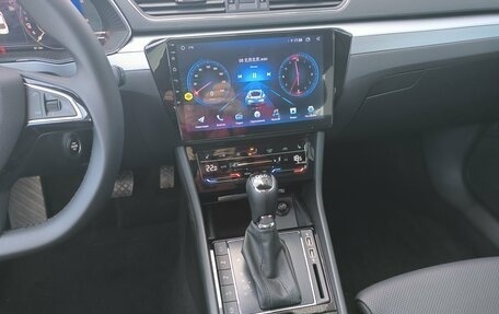 Skoda Superb III рестайлинг, 2025 год, 3 400 000 рублей, 23 фотография