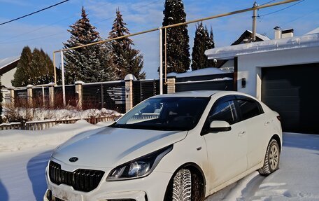 KIA Rio IV, 2017 год, 1 080 000 рублей, 2 фотография