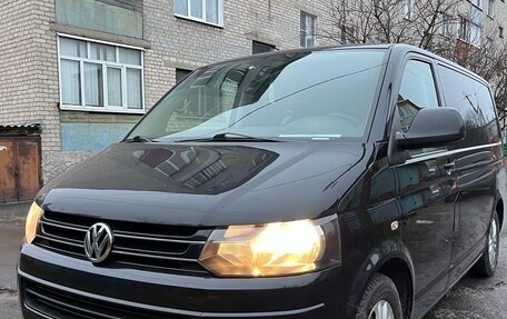 Volkswagen Multivan T5, 2010 год, 2 650 000 рублей, 1 фотография