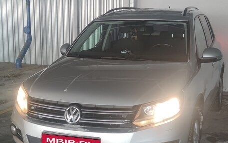 Volkswagen Tiguan I, 2012 год, 1 300 000 рублей, 1 фотография