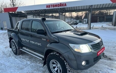 Toyota Hilux VII, 2015 год, 3 900 000 рублей, 1 фотография