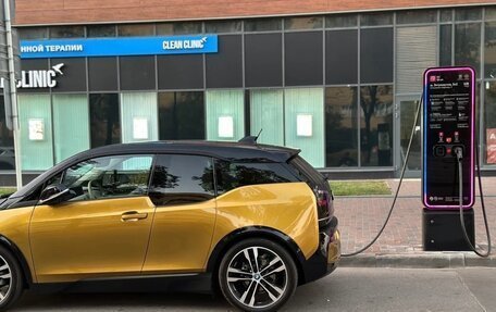 BMW i3 I01 рестайлинг, 2022 год, 3 830 000 рублей, 5 фотография