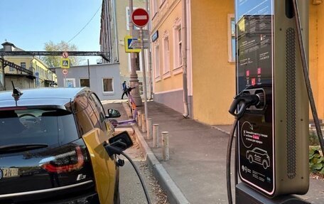 BMW i3 I01 рестайлинг, 2022 год, 3 830 000 рублей, 12 фотография