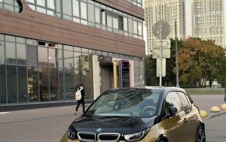 BMW i3 I01 рестайлинг, 2022 год, 3 830 000 рублей, 6 фотография