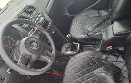 Volkswagen Polo VI (EU Market), 2011 год, 690 000 рублей, 4 фотография