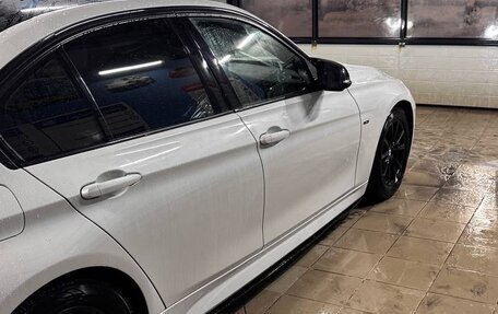 BMW 3 серия, 2013 год, 1 500 000 рублей, 4 фотография