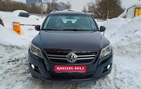 Volkswagen Tiguan I, 2010 год, 1 100 000 рублей, 2 фотография