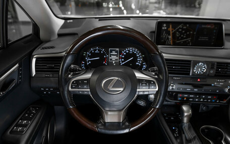 Lexus RX IV рестайлинг, 2017 год, 4 360 000 рублей, 11 фотография